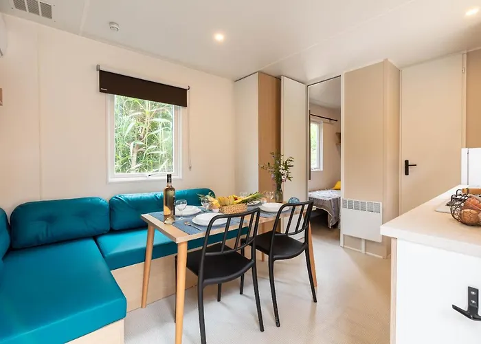 Feriehus Le Palmier, Mobil-home Sans Vis-a-vis Idealement Situe Entre Et Vignes *