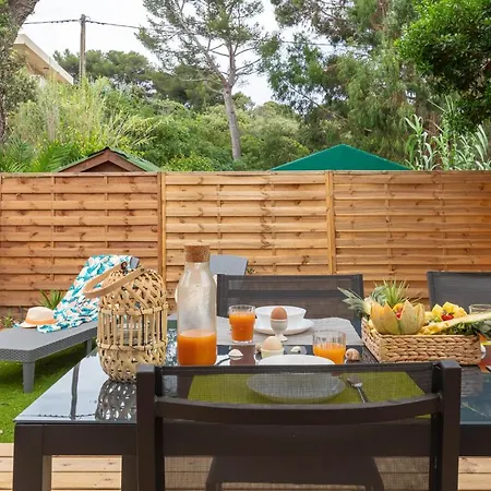 Ferienhaus Le Palmier, Mobil-home Sans Vis-a-vis Idealement Situe Entre Et Vignes Hyères